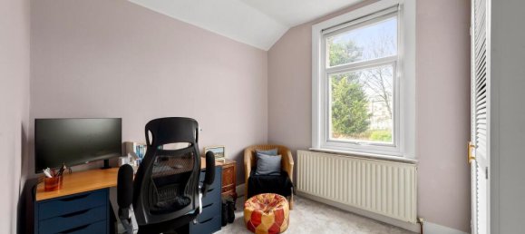 Дом с 3 спальнями в Бекенхэм, Великобритания № 886 19