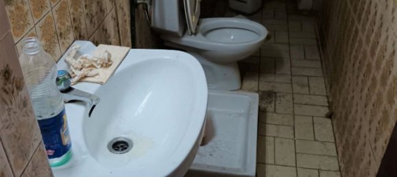 184m² Commercial property in Badalona, Spain No. 23805 9