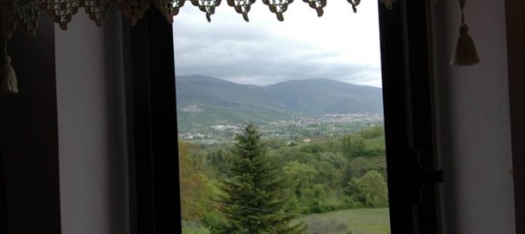 Дуплекс с 6 комнатами в Гвальдо Тадино, Италия № 256239 10