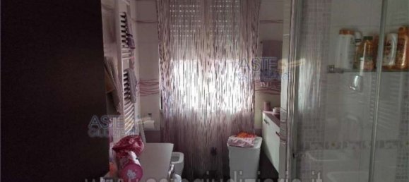 Apartamento de 3 divisões em Sesto San Giovanni, Italy N.º 11018 4