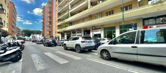 5 rooms Apartment in Naples, Italy No. 19340 29