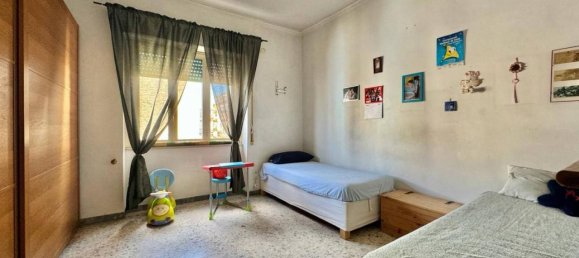 5 rooms Apartment in Naples, Italy No. 19340 18