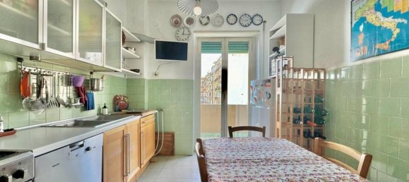 5 rooms Apartment in Naples, Italy No. 19340 39