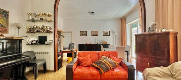 5 rooms Apartment in Naples, Italy No. 19340 10