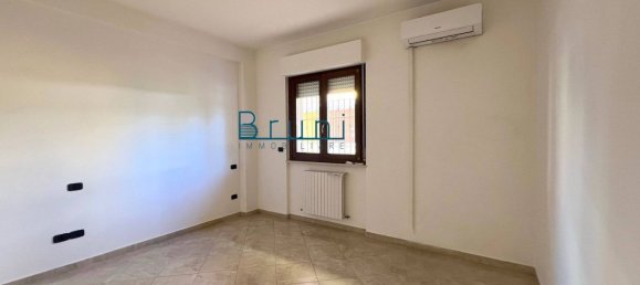 3 bedrooms Apartment in Grottammare, Italy No. 360055 5