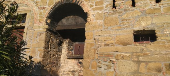 10 rooms House in Arezzo, Italy No. 169112 18