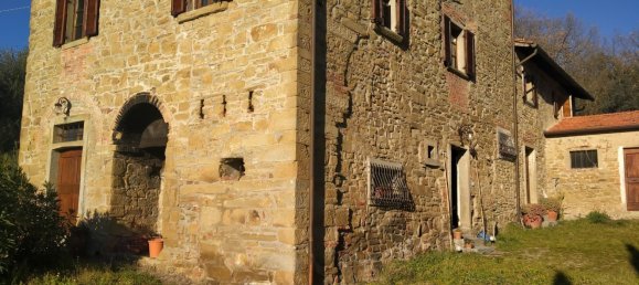 10 rooms House in Arezzo, Italy No. 169112 4