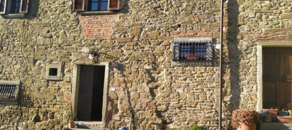 10 rooms House in Arezzo, Italy No. 169112 6