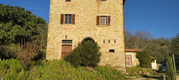 10 rooms House in Arezzo, Italy No. 169112 30