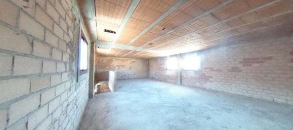 Propiedad comercial en Los Barrios, Spain 328 m² No. 99615 4