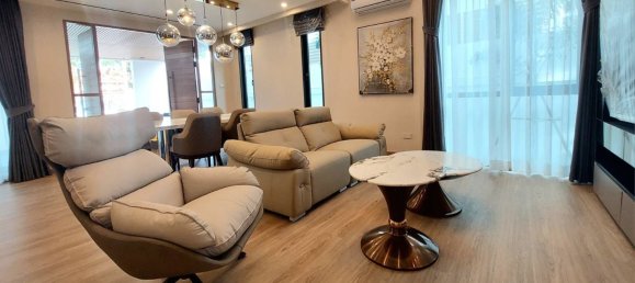 Villa de 4 dormitorios en Pattaya, Thailand No. 68514 4