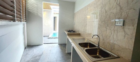 Villa de 4 dormitorios en Pattaya, Thailand No. 68514 16