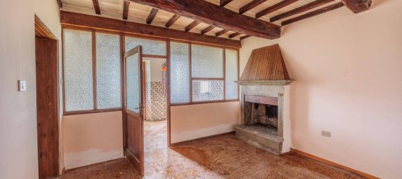 4 bedrooms Villa in Caprese Michelangelo, Italy No. 145626 39