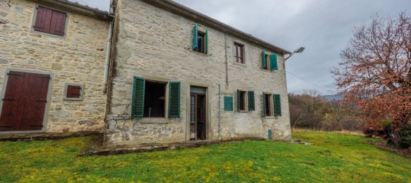 4 bedrooms Villa in Caprese Michelangelo, Italy No. 145626 24