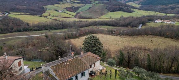 4 bedrooms Villa in Caprese Michelangelo, Italy No. 145626 32