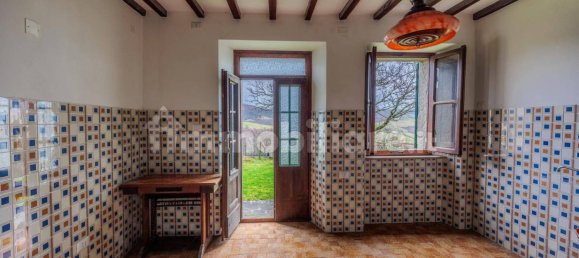 4 bedrooms Villa in Caprese Michelangelo, Italy No. 145626 35