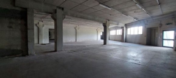 3229m² Warehouse in Terni, Italy No. 372528 7