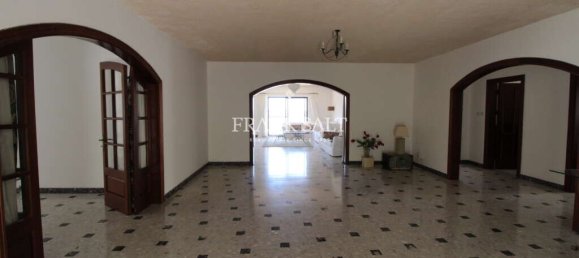 3 غرف نوم طابقين في Mellieha, Malta رقم 7850 10