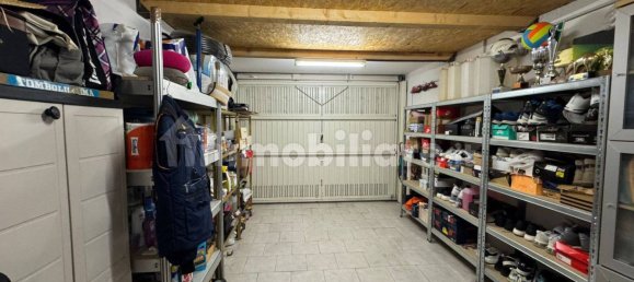 2 bedrooms House in Cesate, Italy No. 196328 28