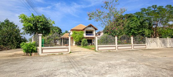 4 bedrooms Cafe / restaurant in Hua Hin, Thailand No. 6458 10