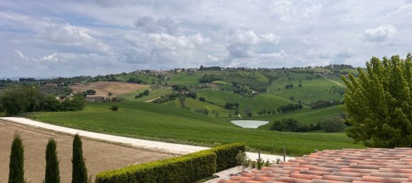 10 rooms House in San Marcello, Italy No. 135849 16