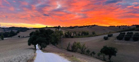 10 rooms House in San Marcello, Italy No. 135849 17