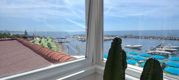 4-Zimmer Penthouse in Santa Marinella, Italy, Nr. 308910 9