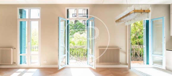 3 bedrooms Apartment in Eixample, Spain No. 79385 3