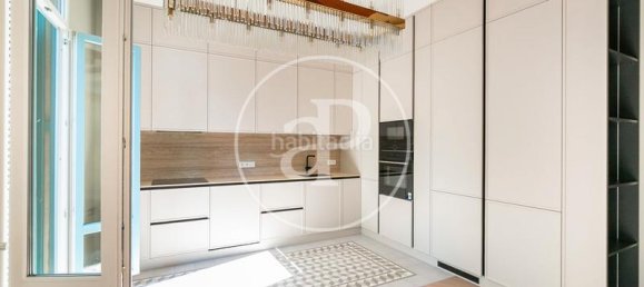 3 bedrooms Apartment in Eixample, Spain No. 79385 19