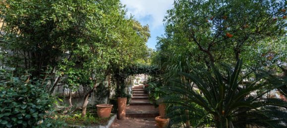 10 rooms Villa in Pozzuoli, Italy No. 151681 12