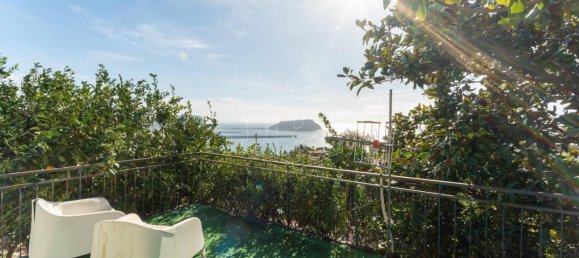 10 rooms Villa in Pozzuoli, Italy No. 151681 39