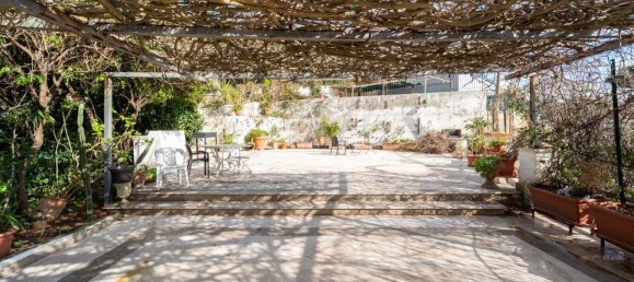 10 rooms Villa in Pozzuoli, Italy No. 151681 13