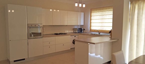 Мезонет с 3 спальнями в Сент-Джулианс, Мальта № 8620 8