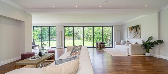 6 bedrooms House in Ealing, United Kingdom No. 14106 2