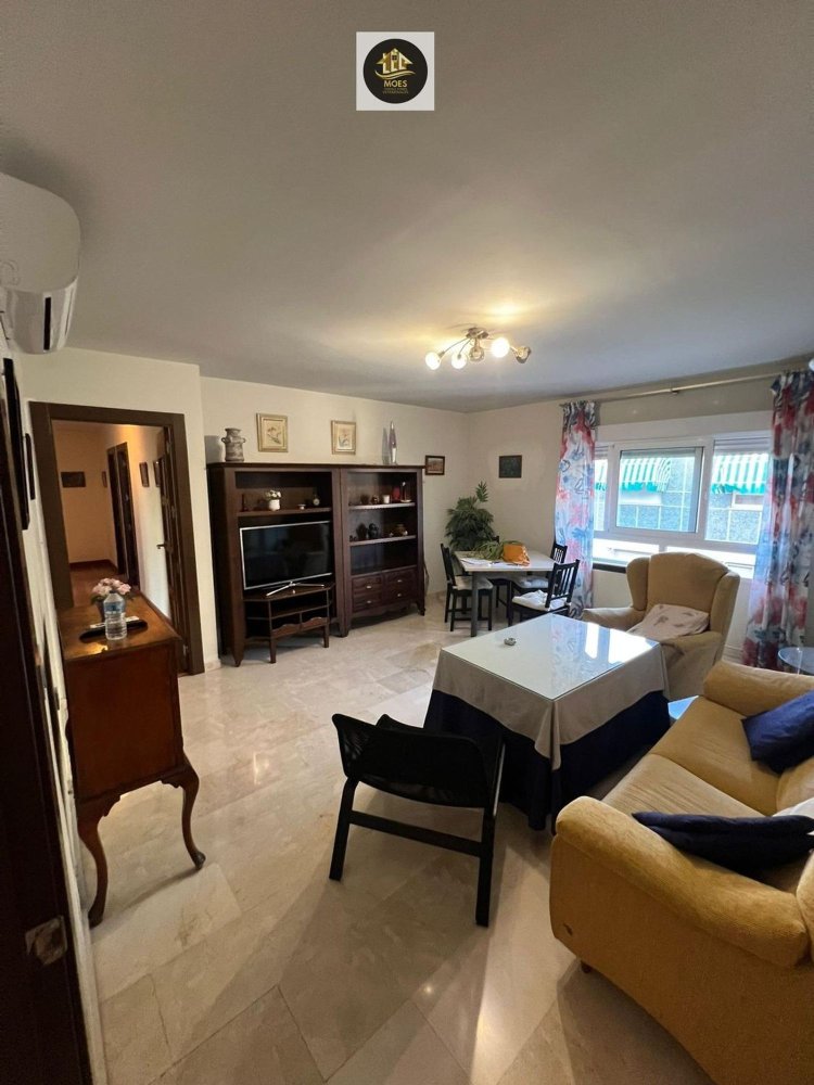 4 bedrooms Apartment in Jaen, Spain No. 236495