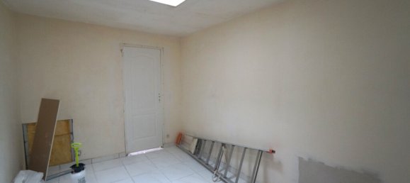 Propiedad comercial de 2 dormitorios en Aulnay-sous-Bois, France No. 318707 3