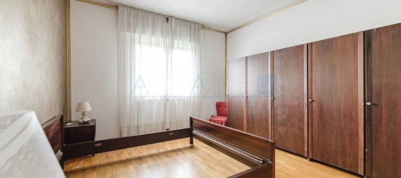 3 bedrooms Apartment in Venice, Italy No. 341714 9
