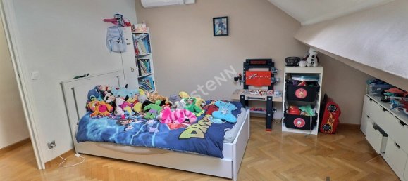 3 Schlafzimmer Haus in Neuilly-sur-Marne, France, Nr. 140934 7
