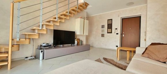 Penthouse de 4 divisões em Settimo Torinese, Italy N.º 260674 4