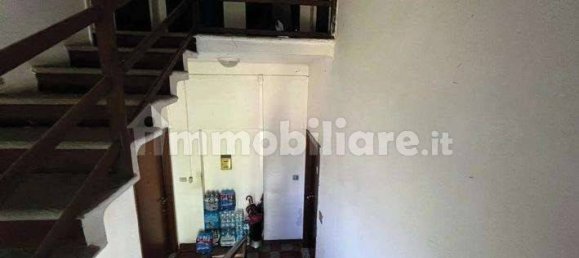 2 bedrooms Apartment in Barasso, Italy No. 258945 4