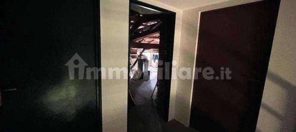 2 bedrooms Apartment in Barasso, Italy No. 258945 5