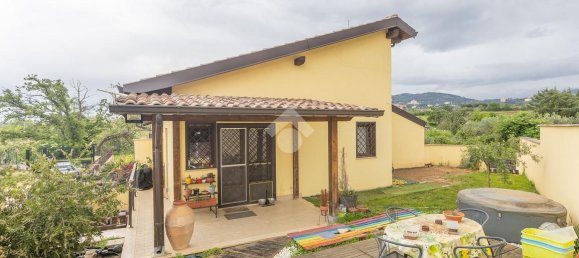 4-salle Villa à Rome, Italy No. 14596 6