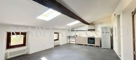 Apartamento de 2 dormitorios en Albese con Cassano, Italy No. 333673 12