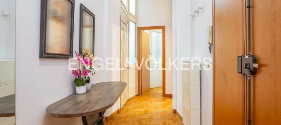 5 rooms Apartment in Rome, Italy No. 102248 11