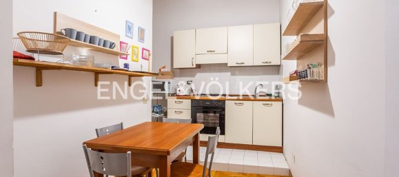 5 rooms Apartment in Rome, Italy No. 102248 2