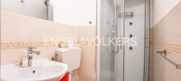 5 rooms Apartment in Rome, Italy No. 102248 24