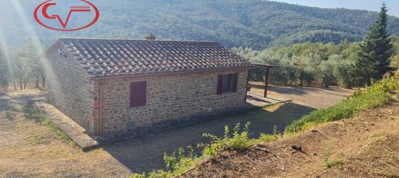 Casa de 2 habitaciónes en Bucine, Italy No. 232799 3