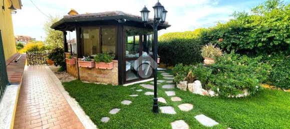 3 chambres Villa à Ardea, Italy No. 310088 8