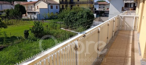 Квартира с 3 спальнями в Удине, Италия № 333022 8