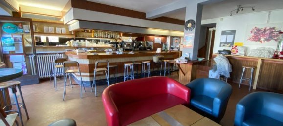 Edificio de 3 dormitorios en Saint-Alban-sur-Limagnole, France No. 207954 27